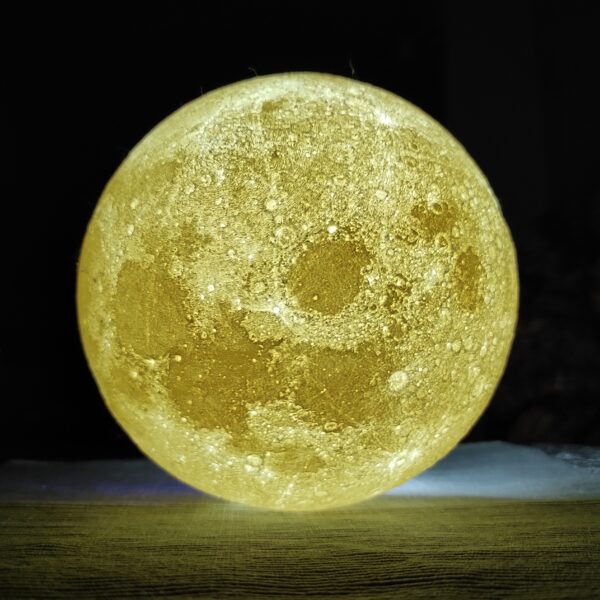 Měsíční lampa, 3D tisk.